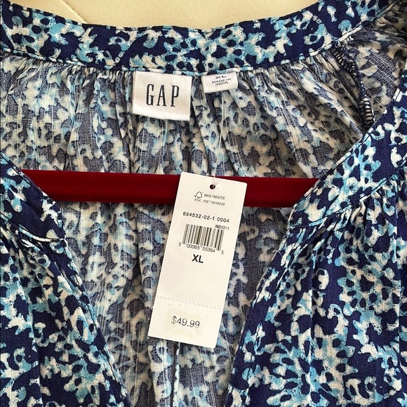 GAP Blue and White 3/4 Sleeve Relaxed Blouse - Picture 8 of 9